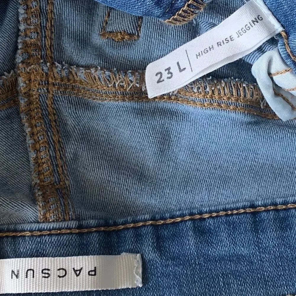 PacSun Jean - Picture 2 of 4